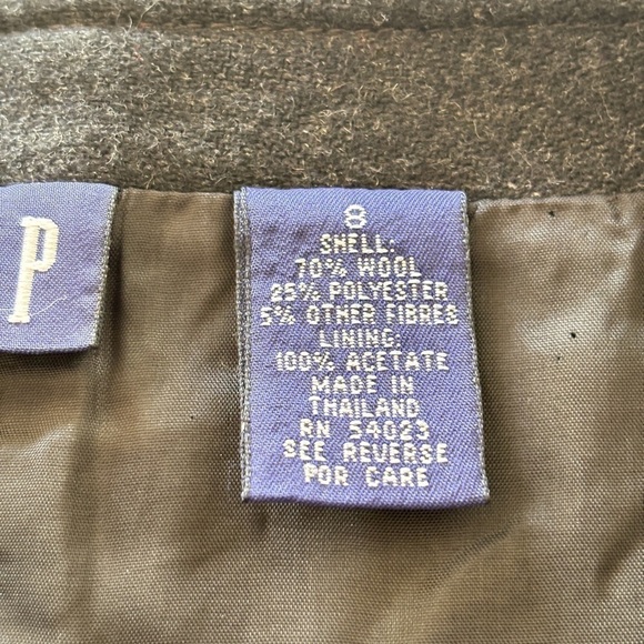 Gap Wool Mini Skirt Sz 8 Charcoal Gray Snap Down Front Pockets Classic Clueless - Picture 8 of 9